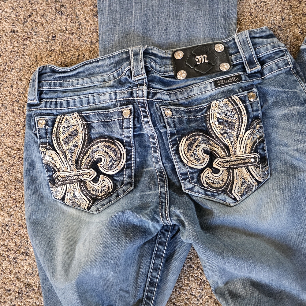 Miss Me Women's Blue Embellished Jeans